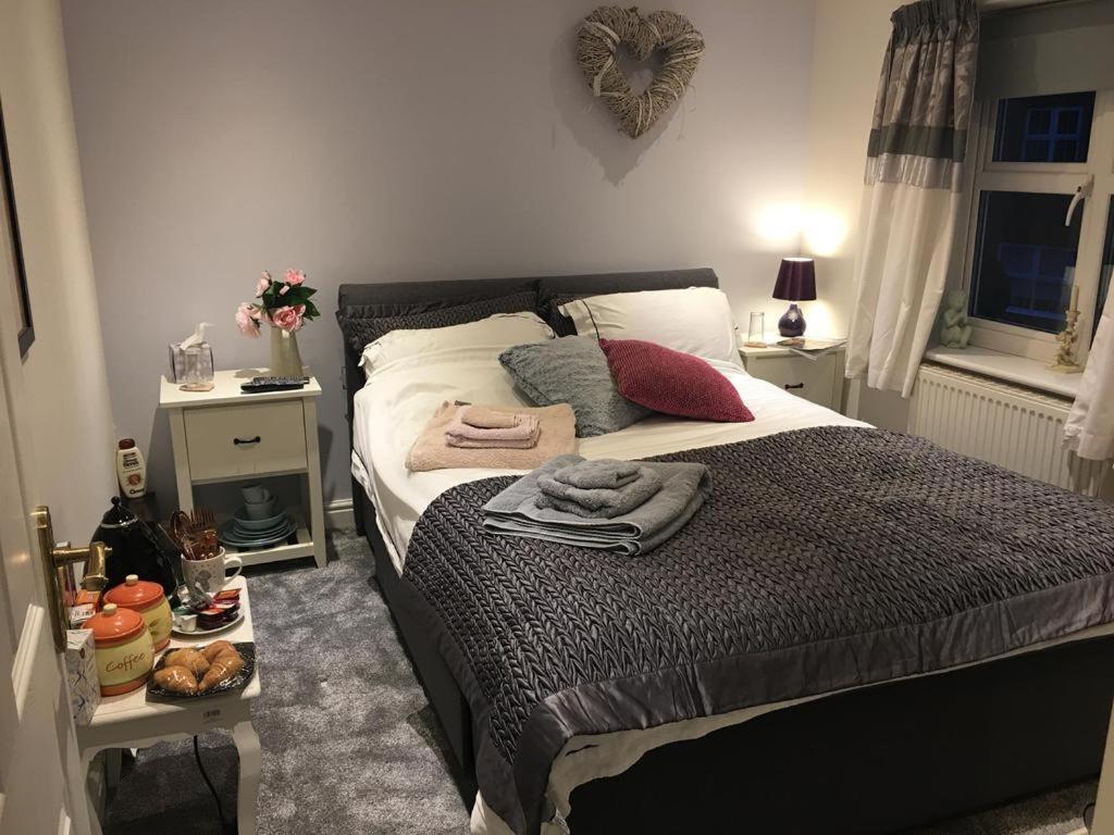 Bed and Breakfast Redwing Rise Royston  Exterior foto